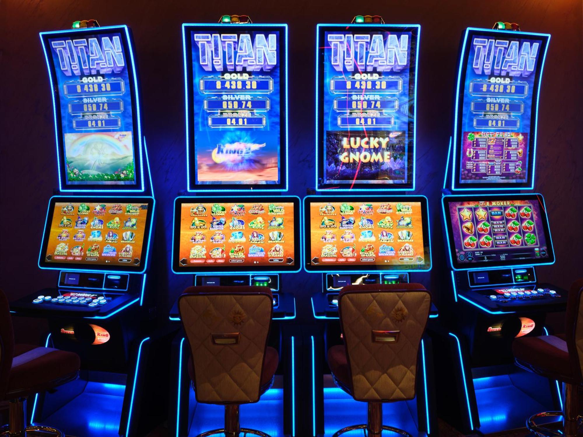 Grand Hotel Millennium Sófia Exterior foto Modern video slot machines
